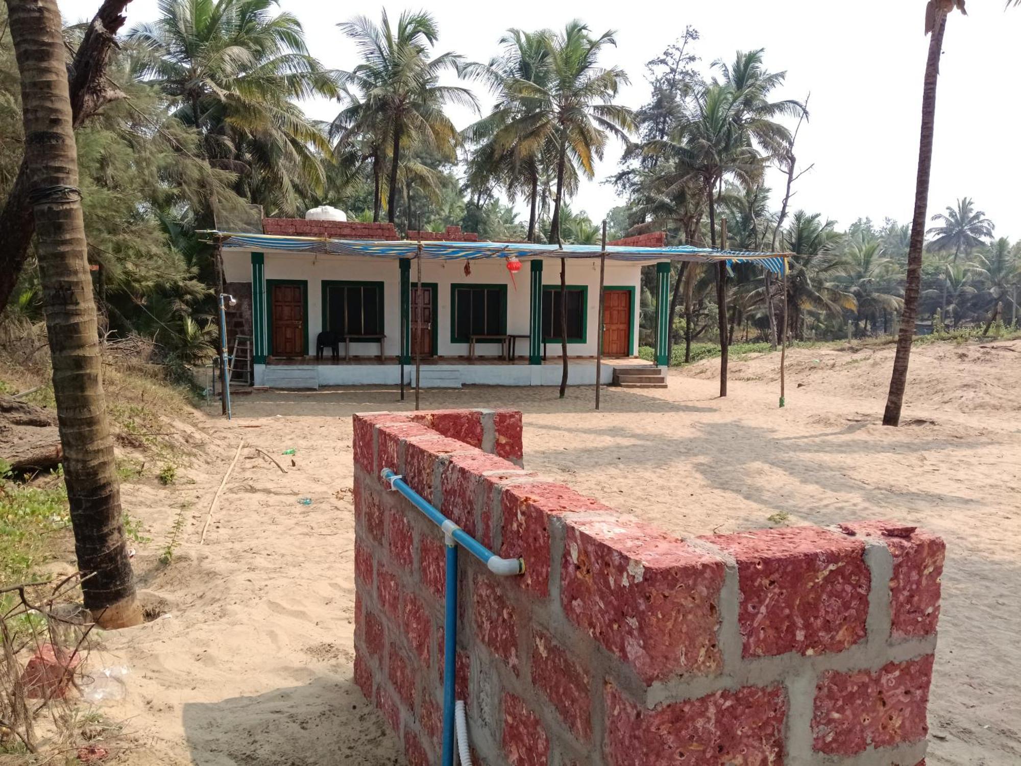 Annapurna Beach Resort Mālvan Esterno foto